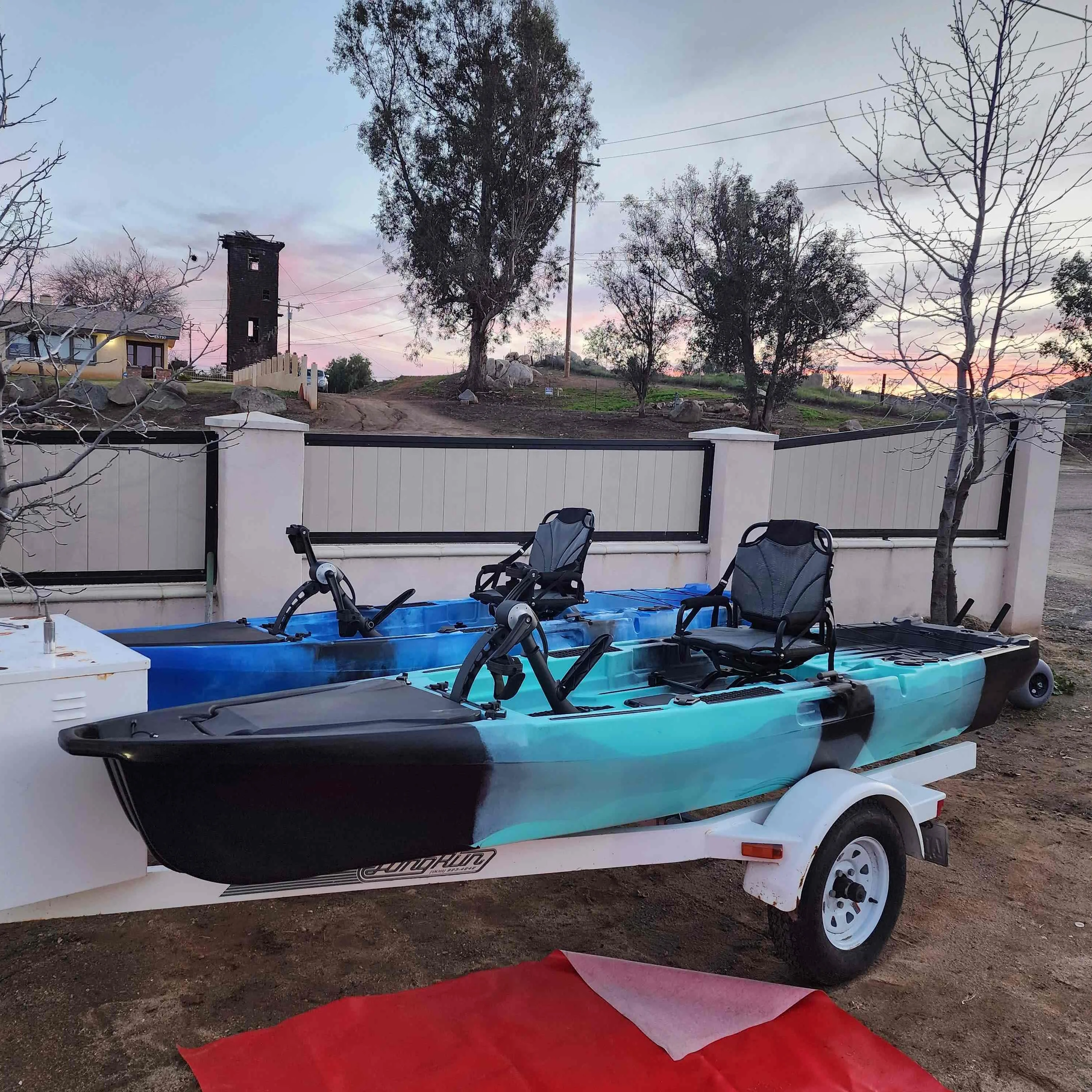 Kayaks Sit on Top Pedal Kayak Recreation Fishing Kayak Vicking 13ft Single Seat Cheap Lldpe Plastic Ce Plastic 3 Years 3.1 - 4m