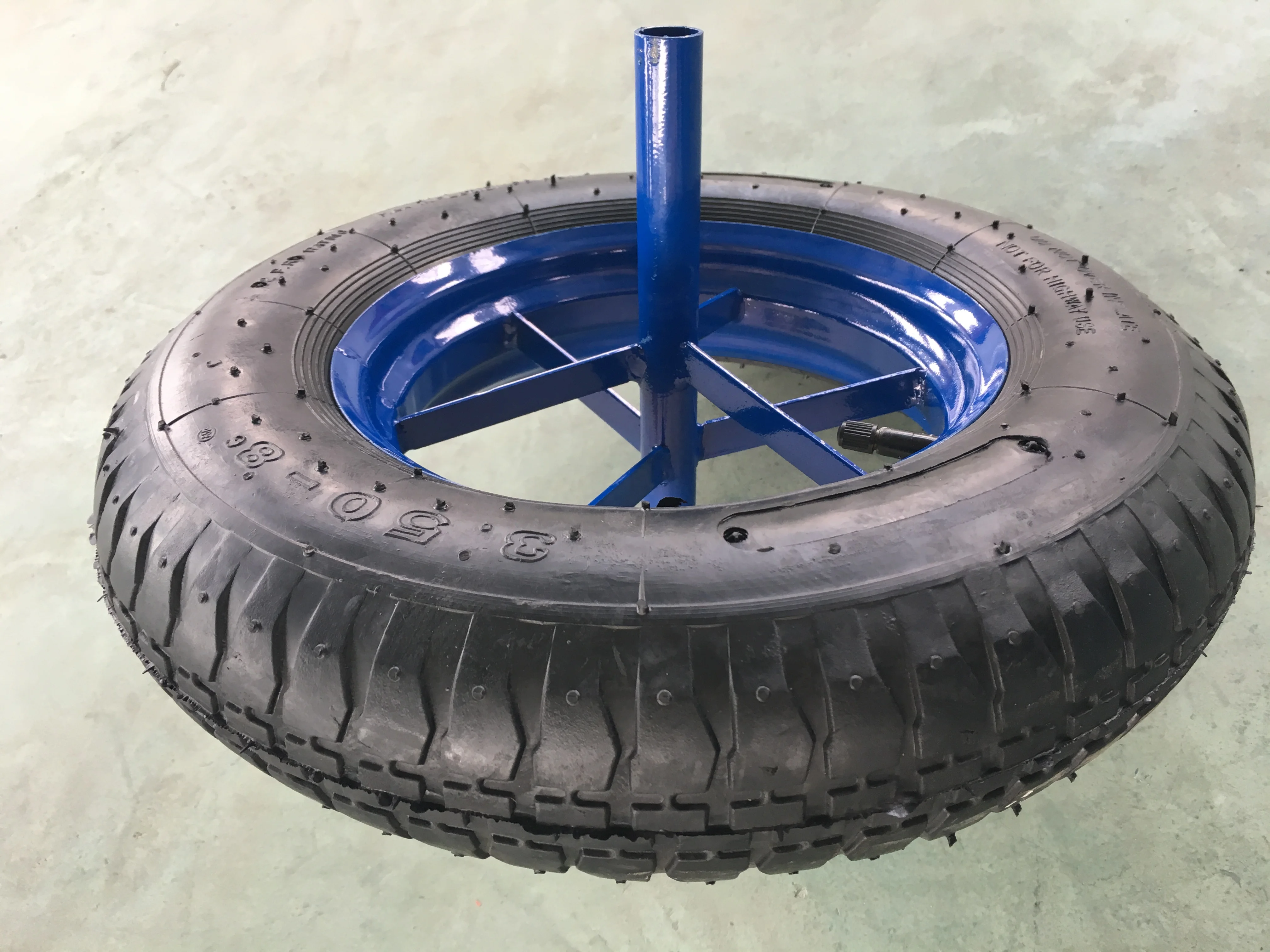 WB6400 wheelbarrow wheel 3.50-4 with 20x240 hollow axle rim