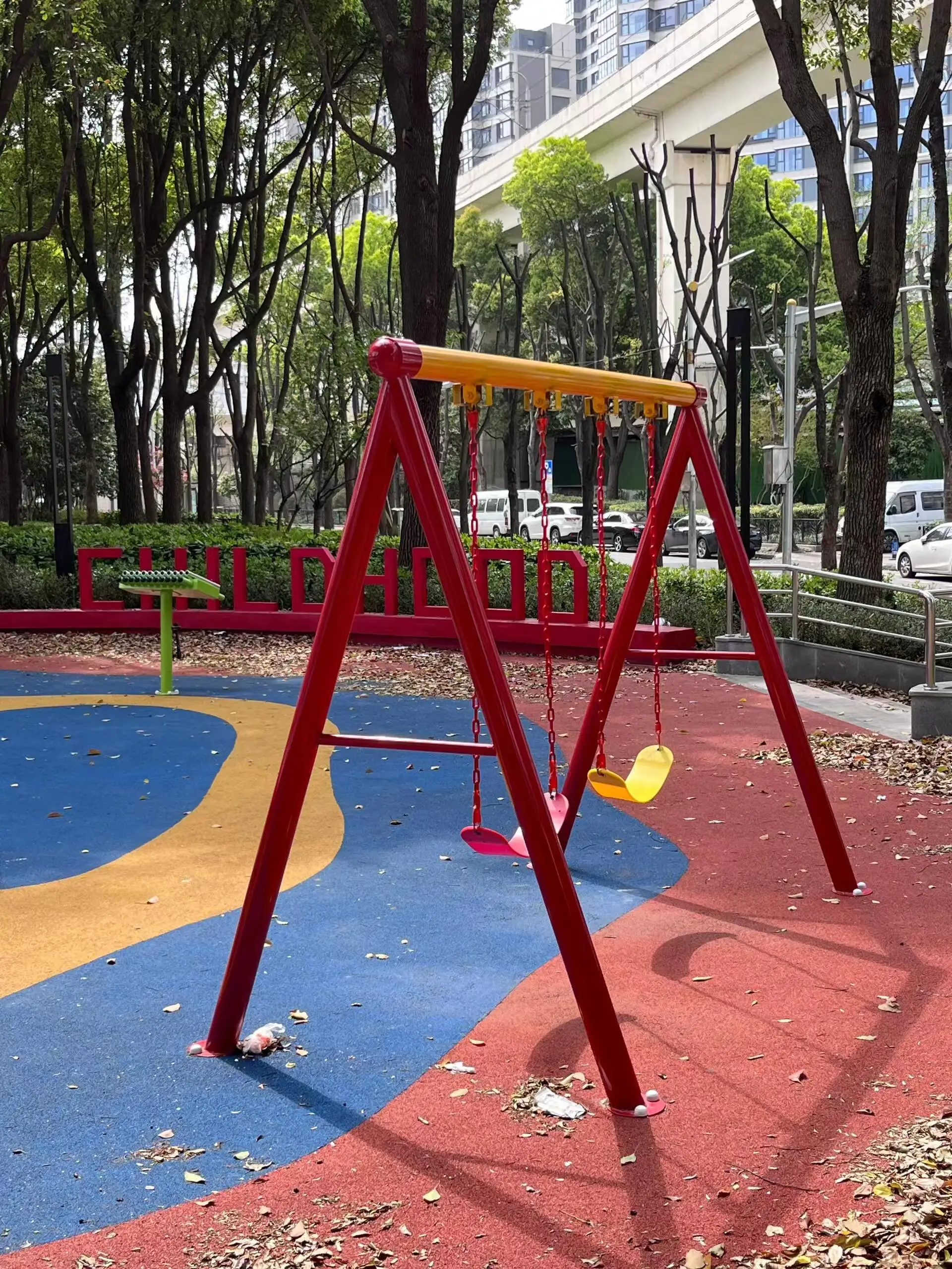 Standard outdoor play plastic with swing sets for toddlers swing seats with full buckets for kindergartens and infants