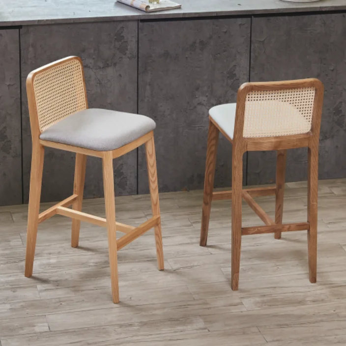 Wholesale High Quality Nordic Upholstered Bar Stool Wood Chair Rattan Chair for Bar