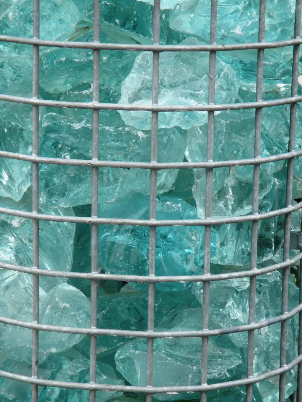 Natural  glass blocks for art landscaping slag glass rock wholesale price
