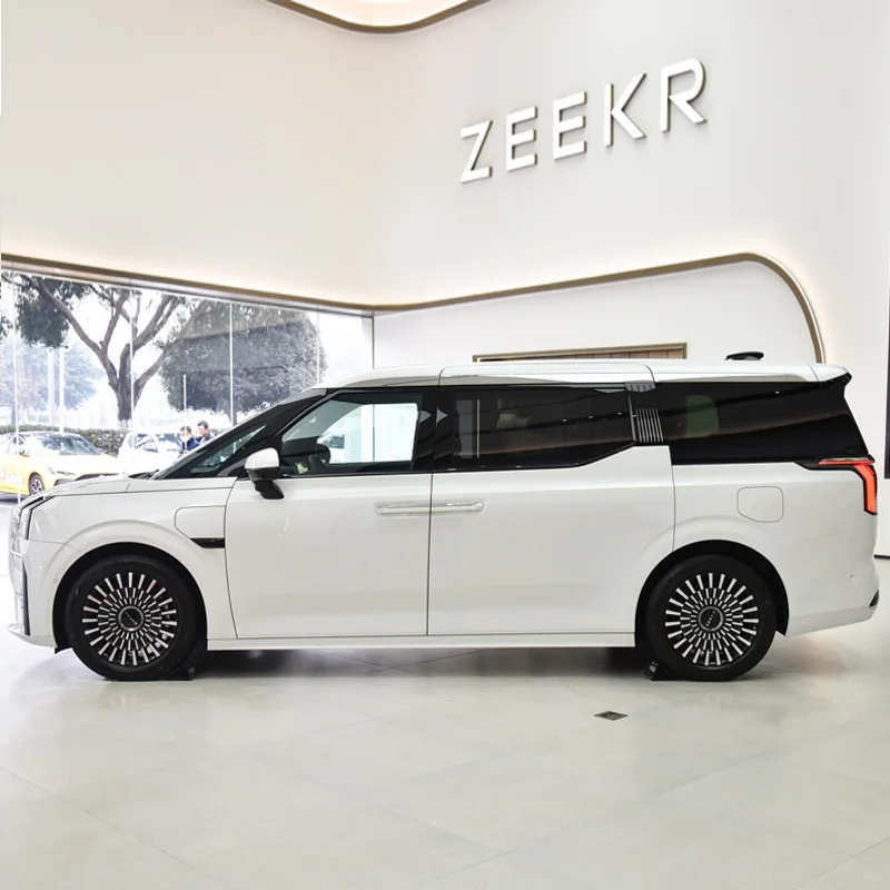2022 Chinese Top New Energy Vehicles zeekr009 MPV 5 Doors 6 Seats EV car CLTC 702km electric cars