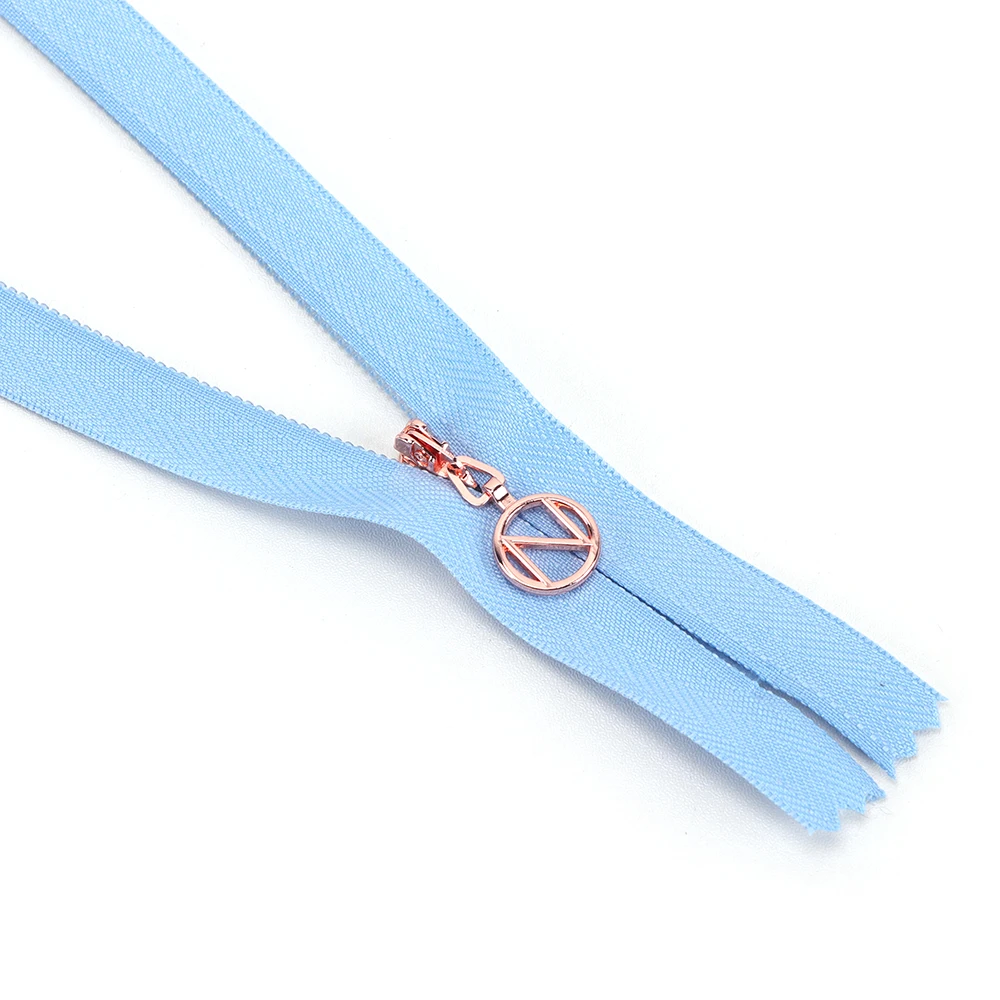 Manufacturer  Auto Lock #5 zipper Tape Bright Silky Light Gold Tooth Open-end Plastic Waterproof  Zippers