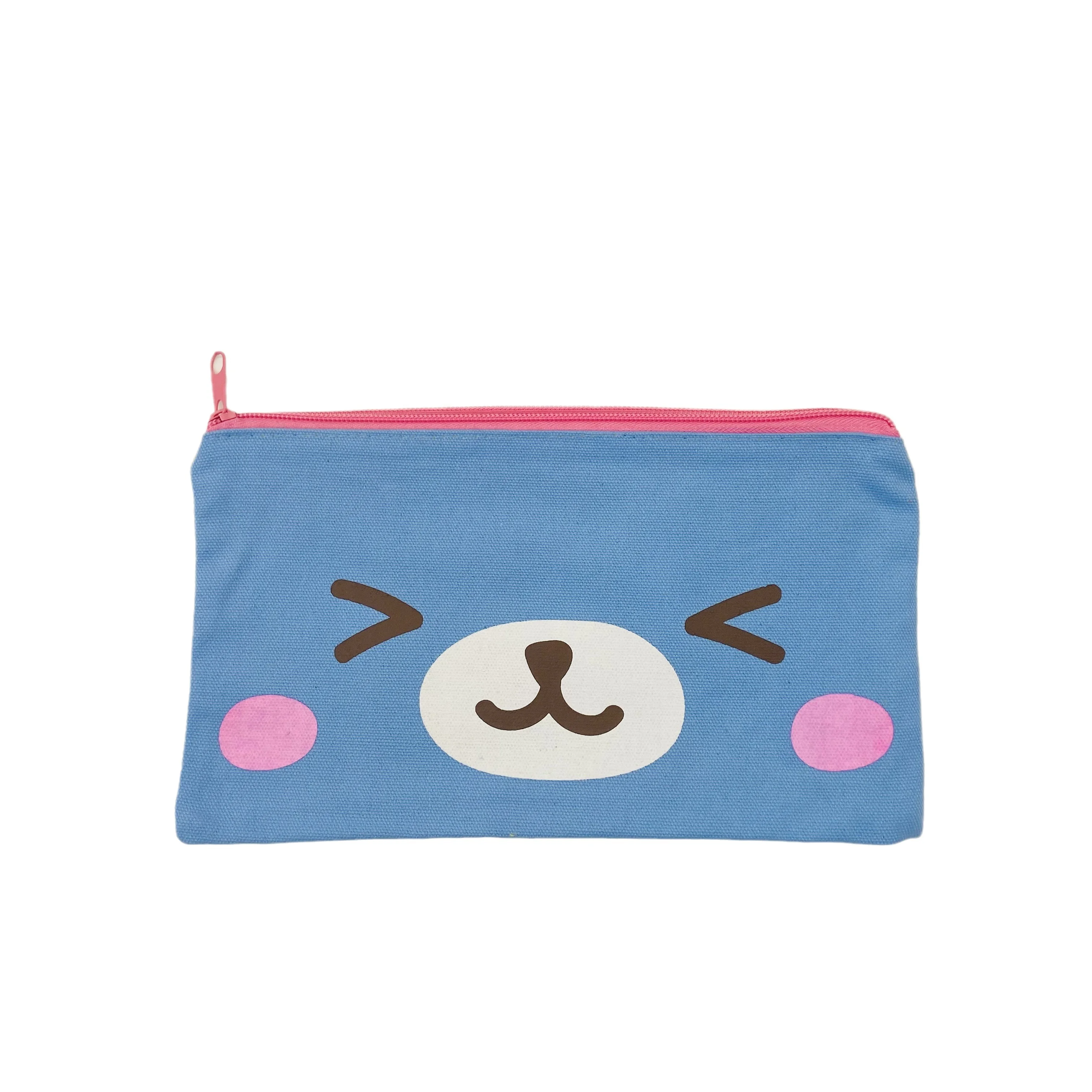 Сделанная на заказ косметичка из переработанного хлопка с логотипом