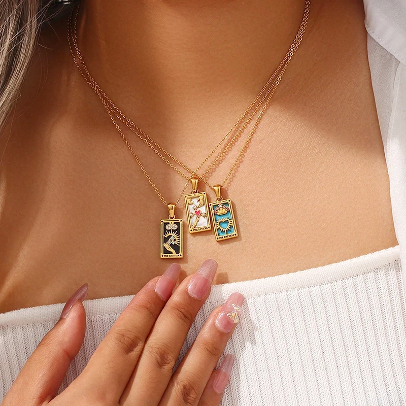 Colorful Square Mystic Divination Tarot Card Necklace Star Moon Sun Design Enamel Micro Zircon Tarot Amulet Pendant Necklaces