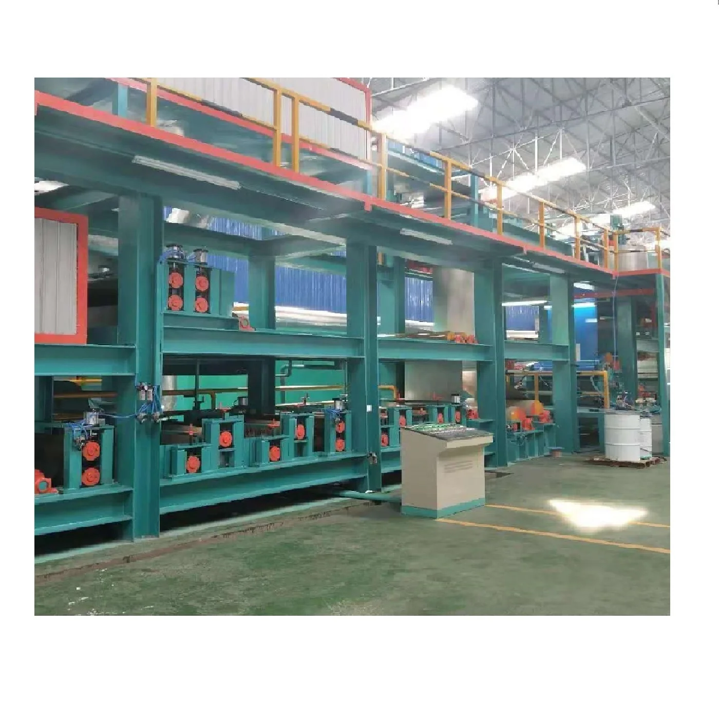 Машина для распыления краски стальная катушка производственная линия цветного