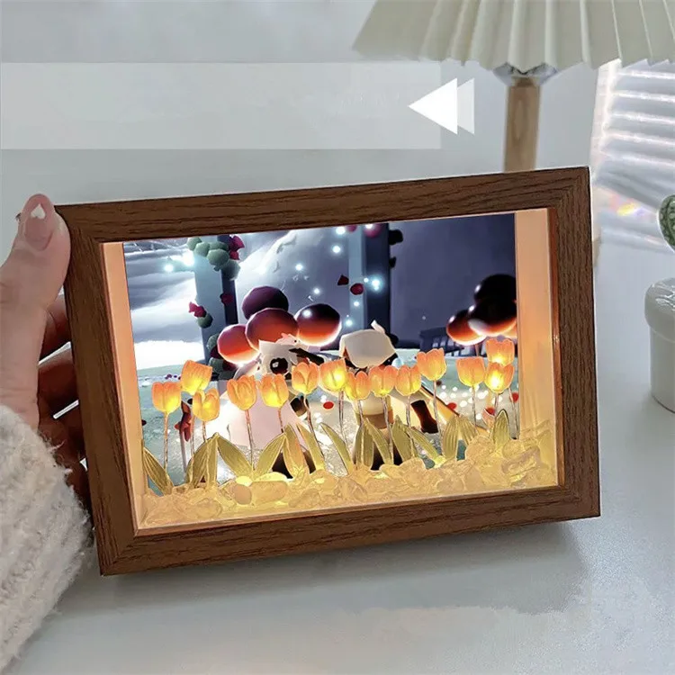 Настольная лампа с 3D-тюльпаном