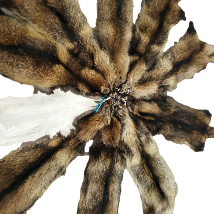 High Quality Natural Color Real Raccoon Dog Fur Skin Pelt
