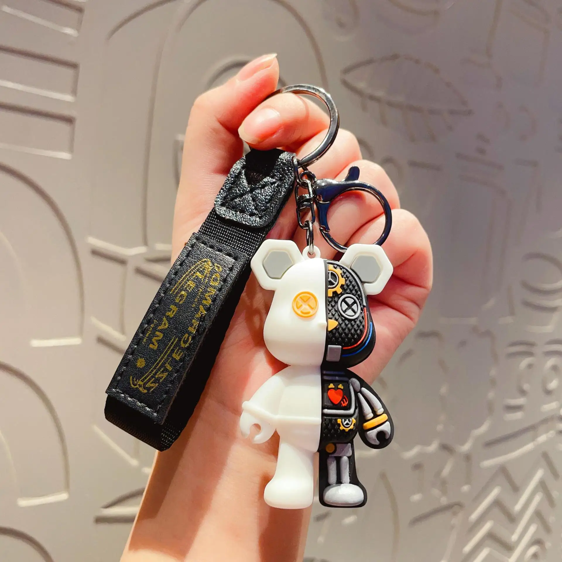 Creative Semi Anatomical Mechanical Bear Keychain Personalized Car Keychain Phone Pendant Couple Backpack Pendant Small Gift