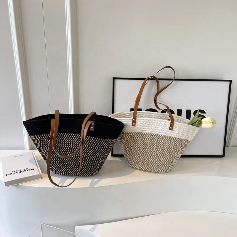 FS9272 Wholesale Vietnam Bamboo Bag Beach Handmade Woven Round Natural Straw Rattan Shoulder Bag for Women