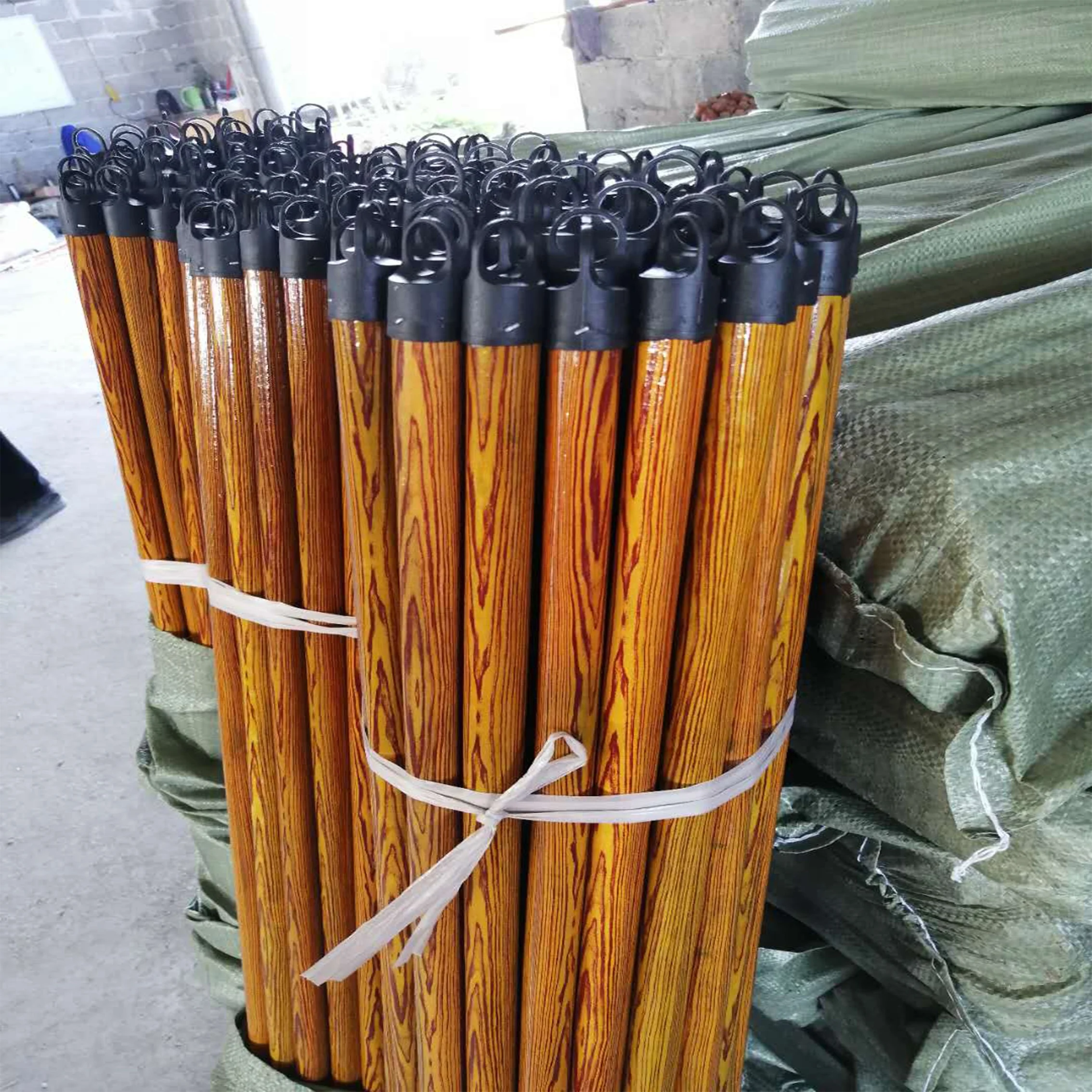 Factory direct wholesale machine to make wooden broom handles for natural wooden mop stick india