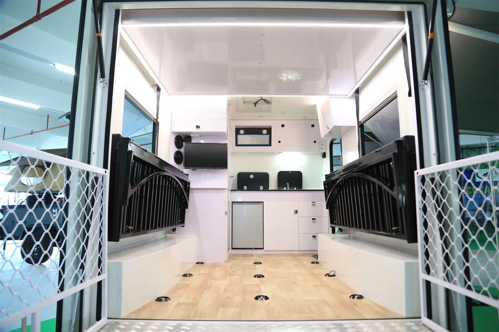 ManleyORV 02 Tiny Small Travel Off Road Trailer Toy Hauler Camper Caravan For motorcycle