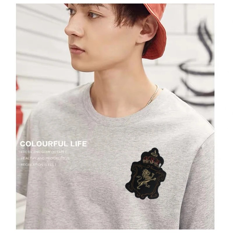 New Arrival Lion Crown Special Embroidery Sew On Patches For Clothing Design Patch Custom Logo Badge