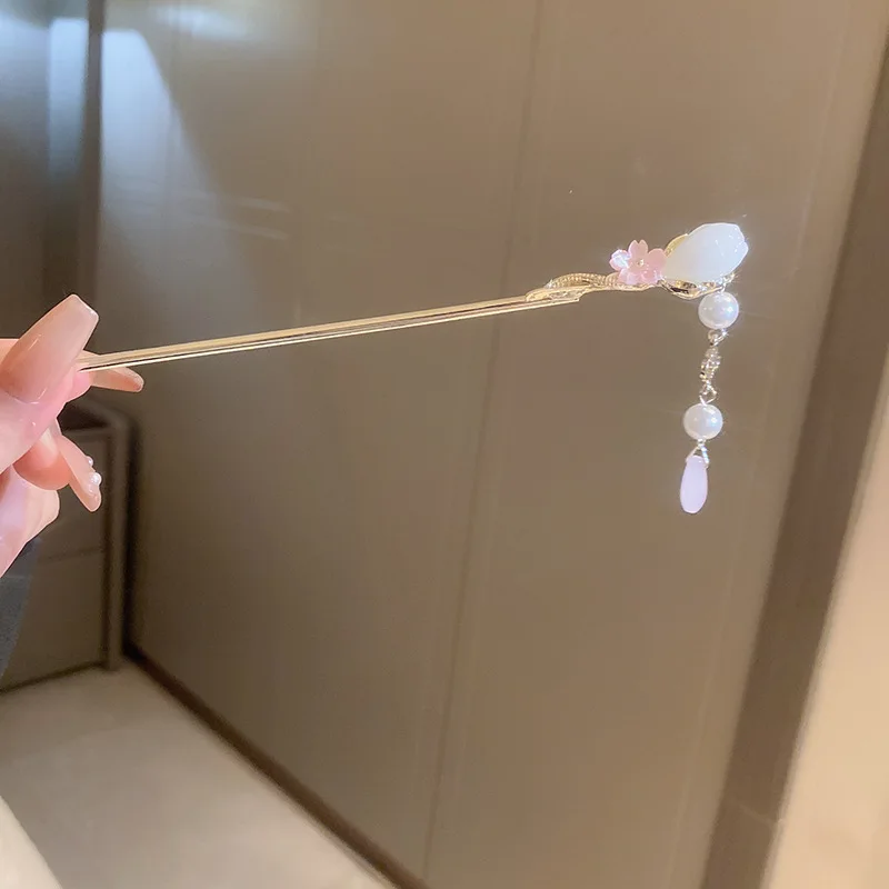 wholesale 2023 new hairstyle minority hair accessories jade flower hairpin high-grade temperament retro hairpin