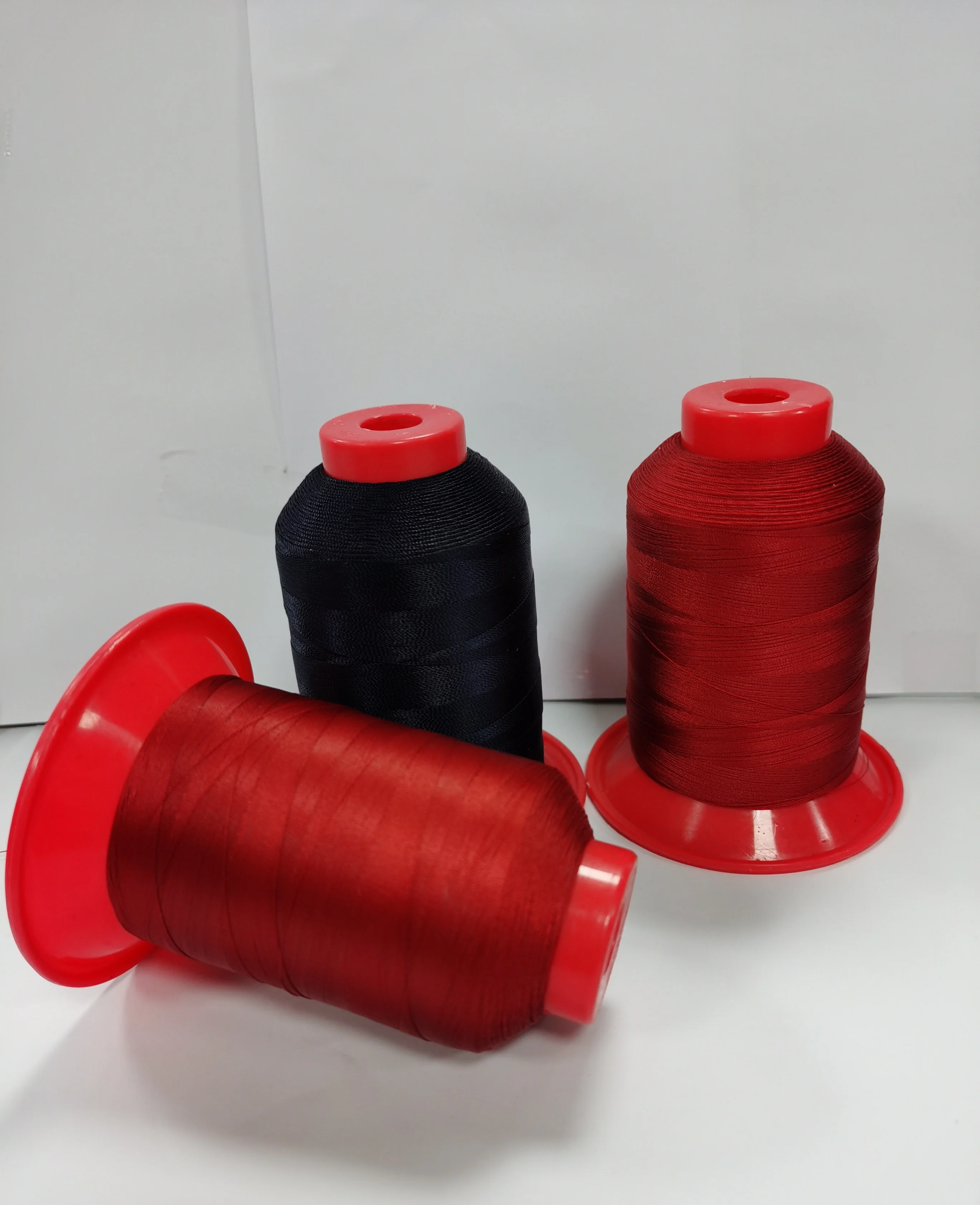 High Density Filament Polyster Sewing Thread Polyester Fiber Leather Sewing Thread For Sale