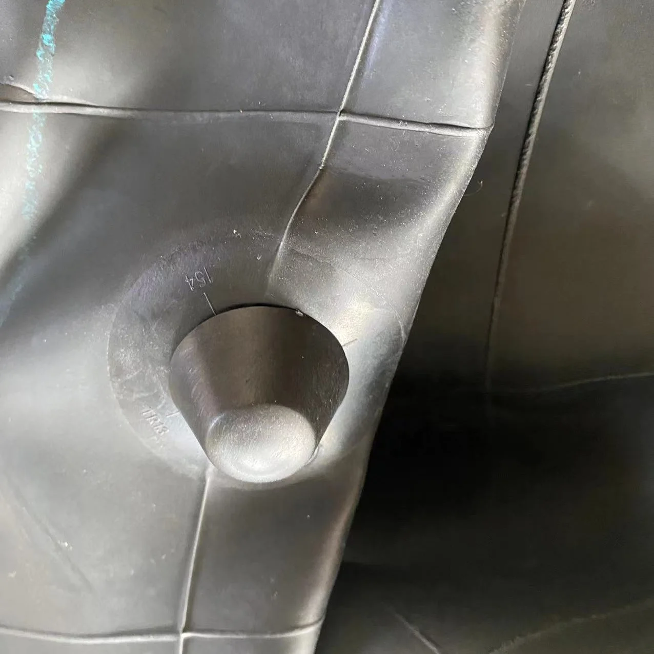 40 Inch Heavy Duty Inner Tube Without Cover Inflatable Air Snow Sled