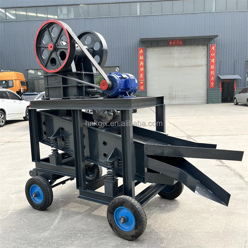 Small mobile jaw crusher diesel engine powered bottom in vibration screening African hot stone crusher