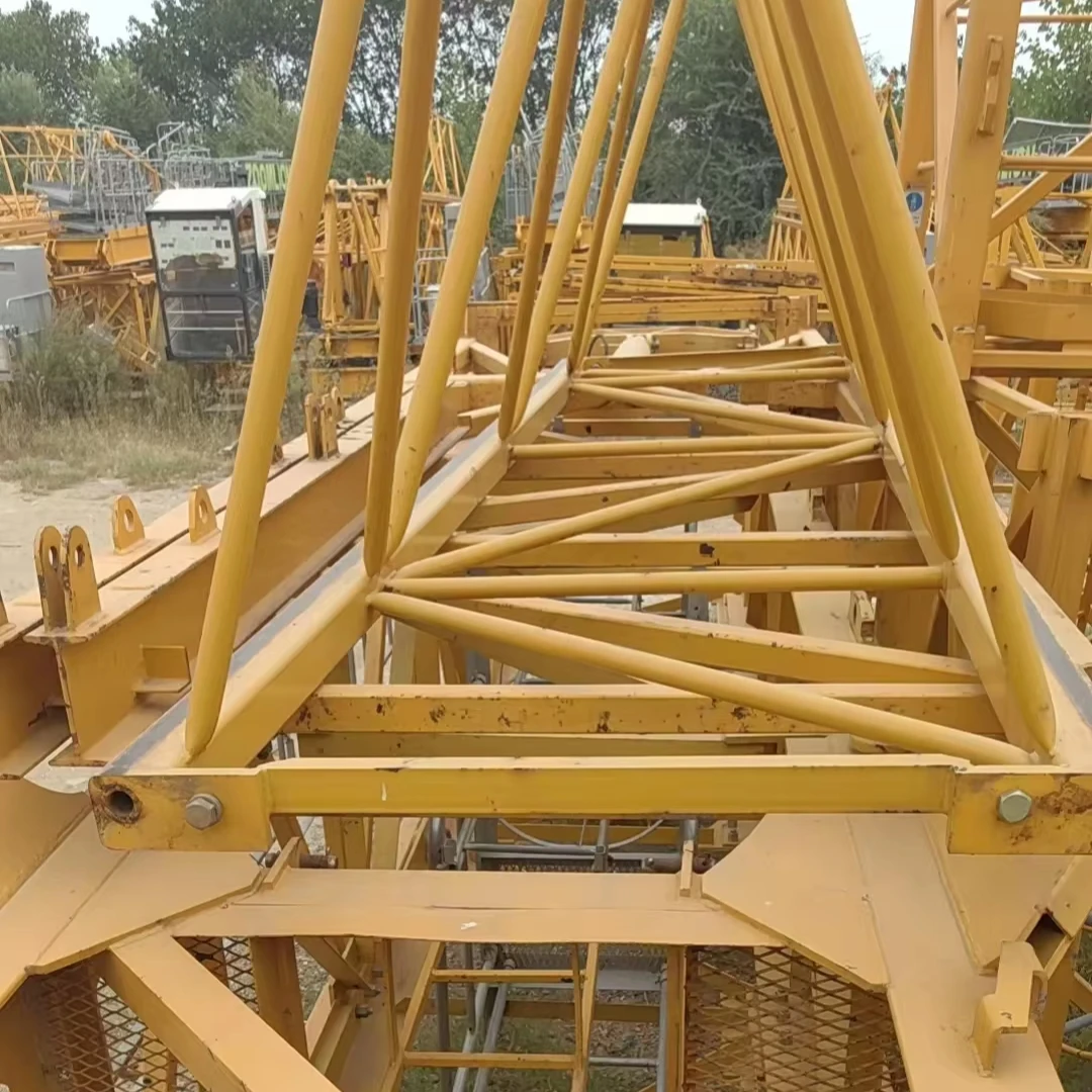 90% New Construction Crane Machine 65m Jib Length Used Zoomlion Tower Crane with Lifting Capacity 10 Tons