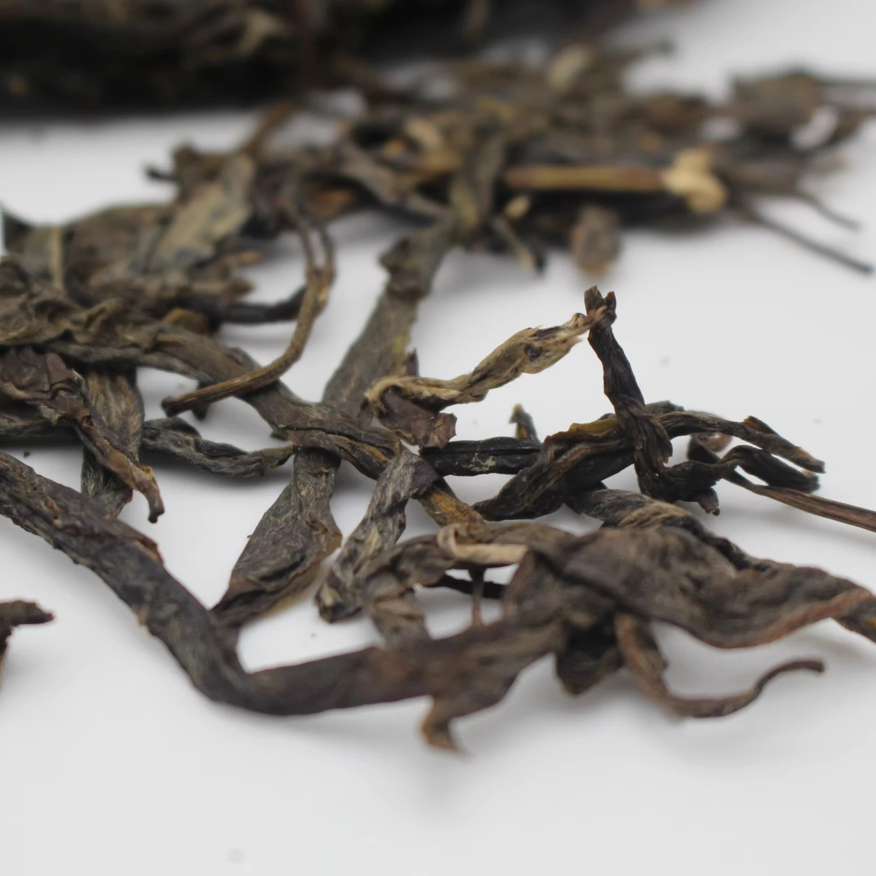 Сырой чай Pu-erh листовой Редкий китайский Премиум-зеленый Юньнань Пуэр с пользой для здоровья