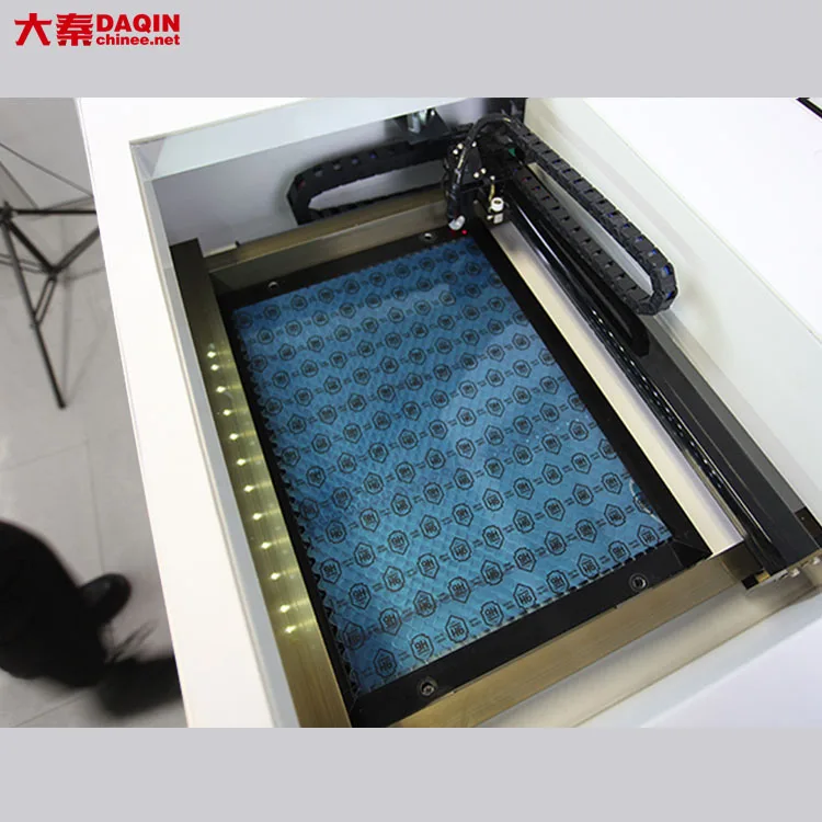 mobile screen protector engraving cutting machine fiber laser cutting machine