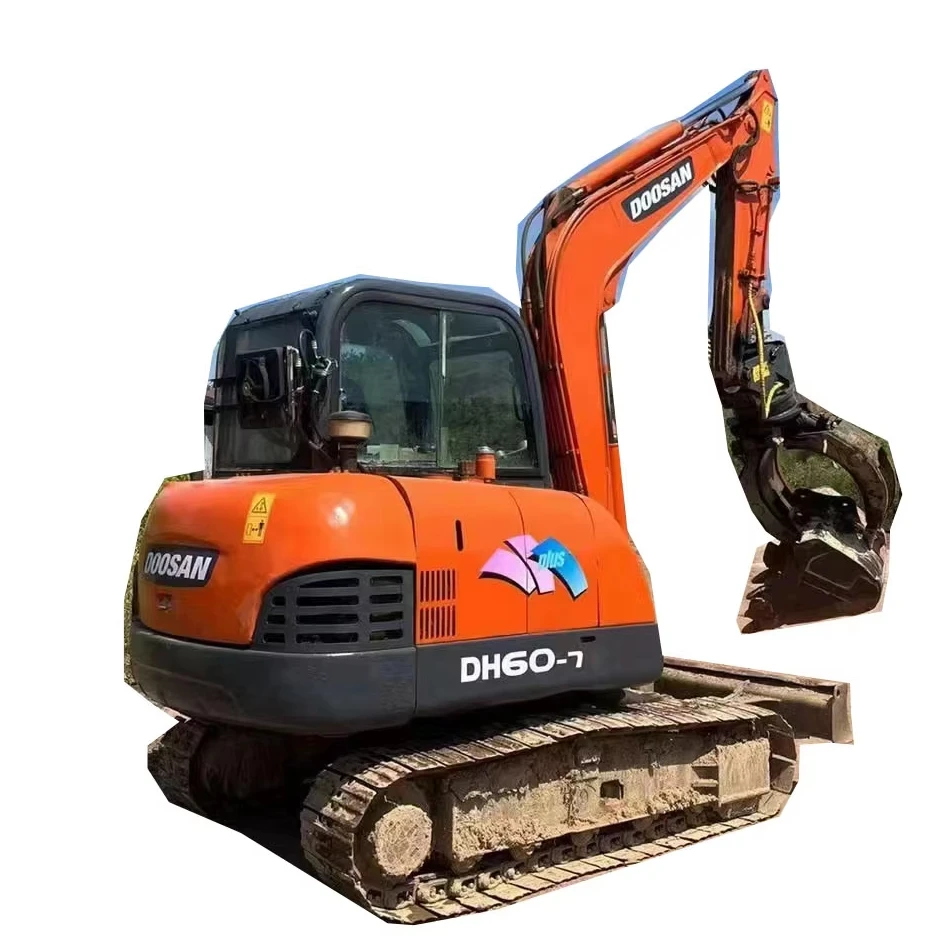 Original Mini Used Doosan DH60-7 Excavator With Good Condition 6Ton Secondhand Earth Moving Machine DH60-7 For Sale