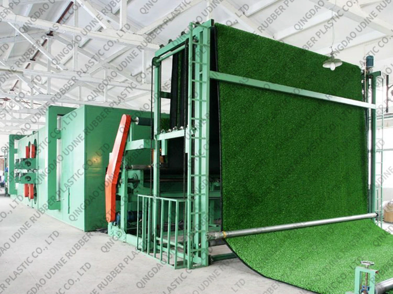 Wholesale Plastic Garden Fake Grass Sport Backyard Artificial Grass Pet Synthetic Turf Landscaping Aritificial Turf For Garden