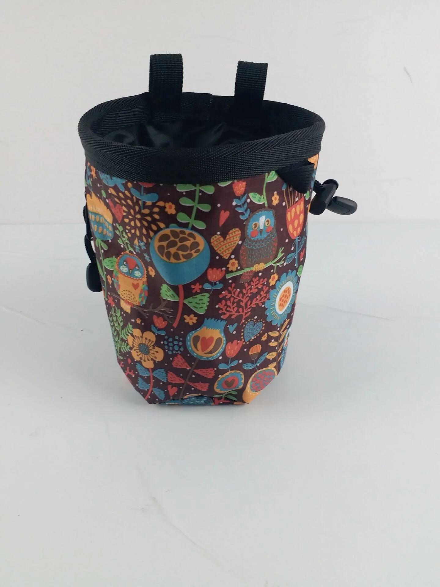 
Amazon popular Outdoor Chalk Bag with Quick-Clip Belt For Rock Climbing bag kids rock pack 