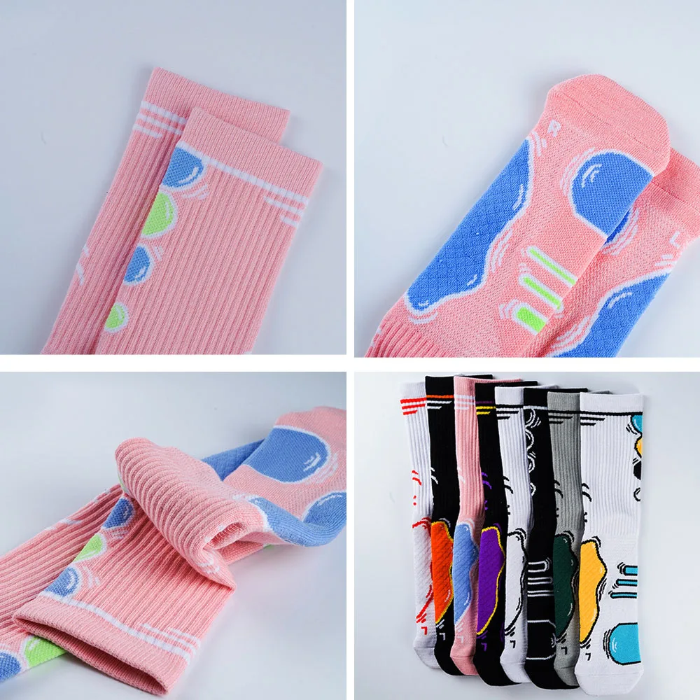 Popular trendy sport socks cotton knitted fashionable unisex custom design socks