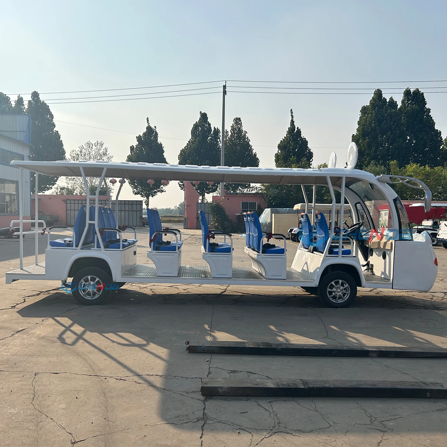 New Sightseeing Bus Arrival 17 Seaters Mini Vehicle Tourist Attractions Car Sightseeing Electric Shuttle Bus