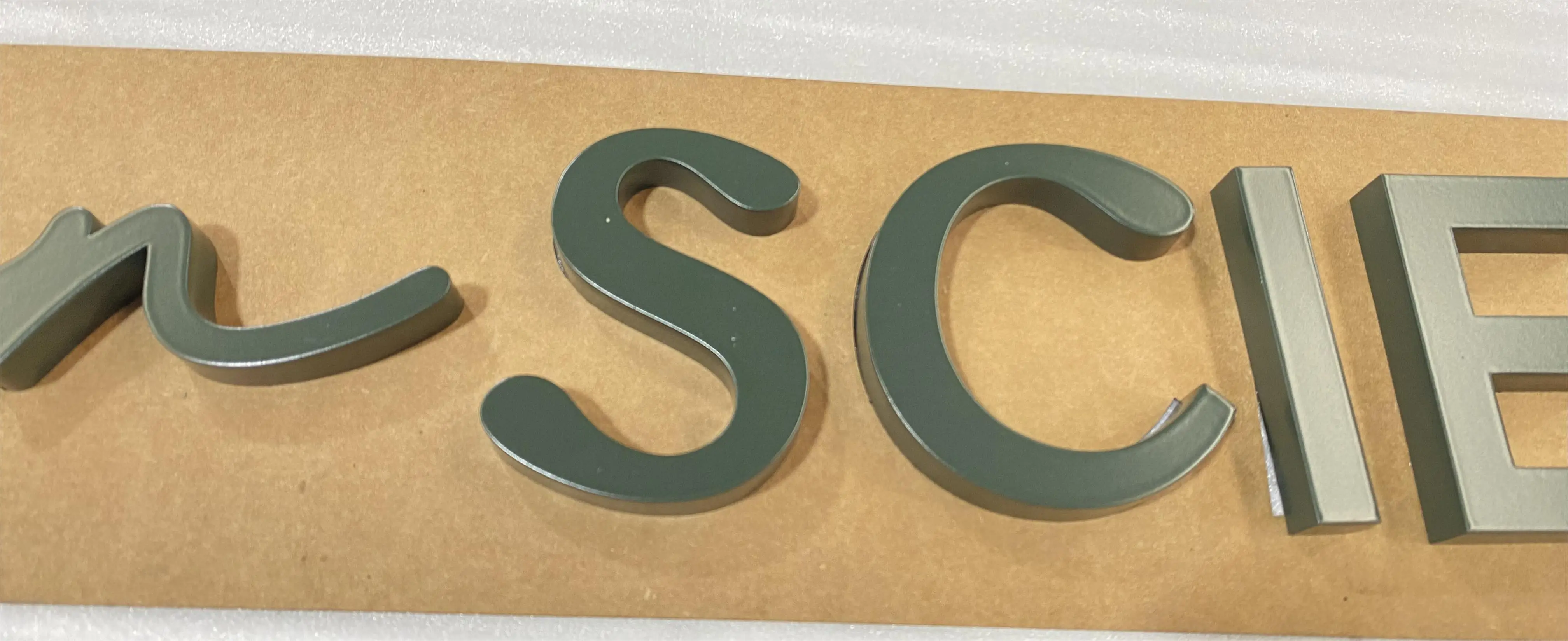 Customized 3D Logo Wall Sign Business Advertising Light Box for Brand Shop Company Restaurant Stainless Steel Metal 3D Logo Sign