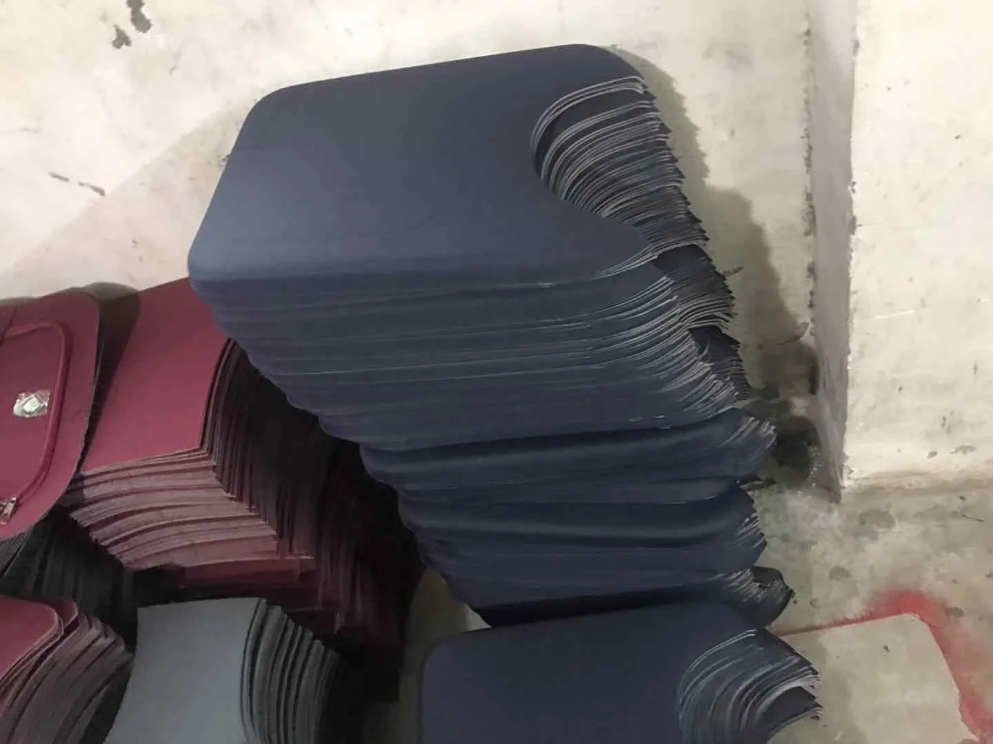 EVA Vacuum Forming Machine for Luggage Suitcase Production