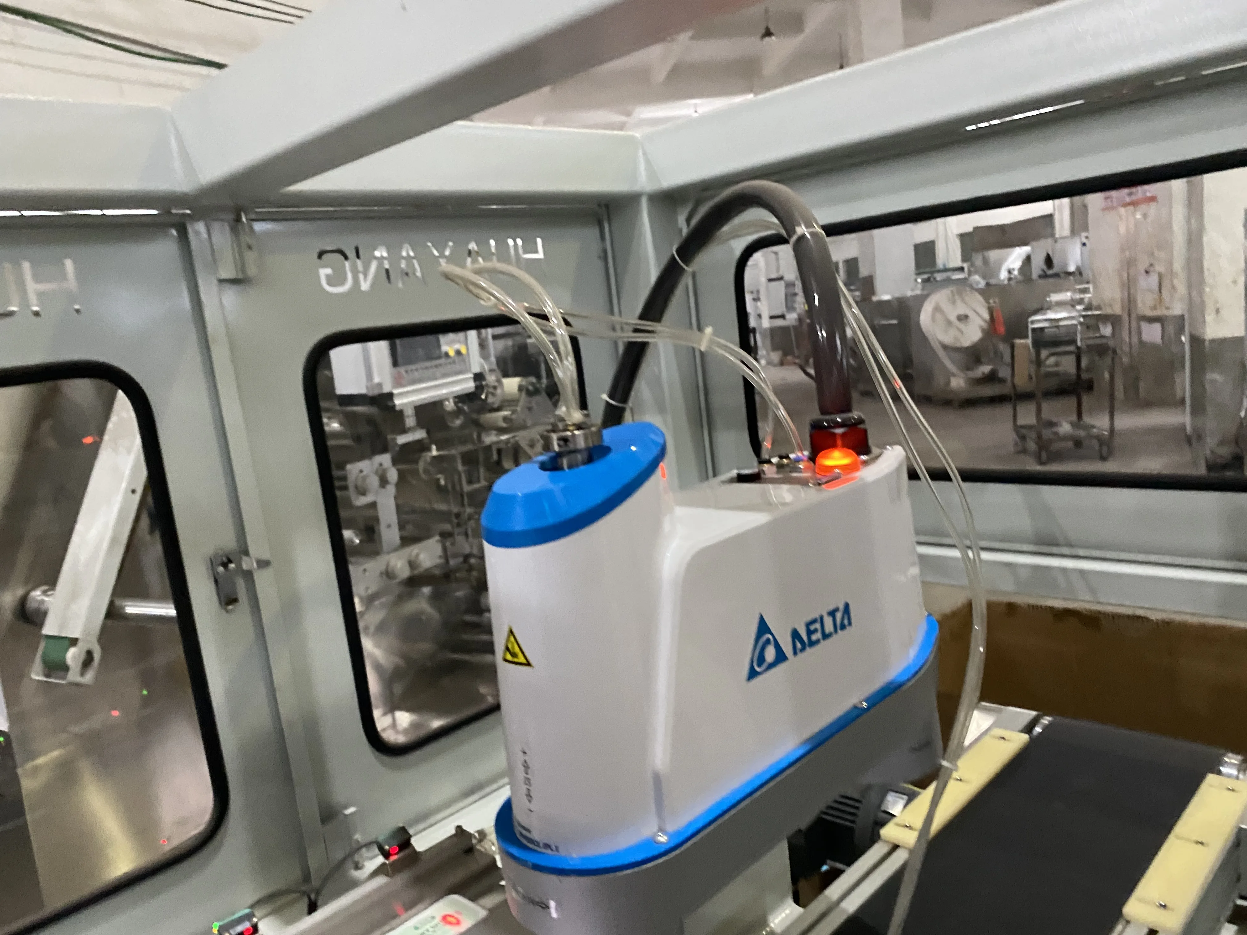 Fully automatic wet paper making machine