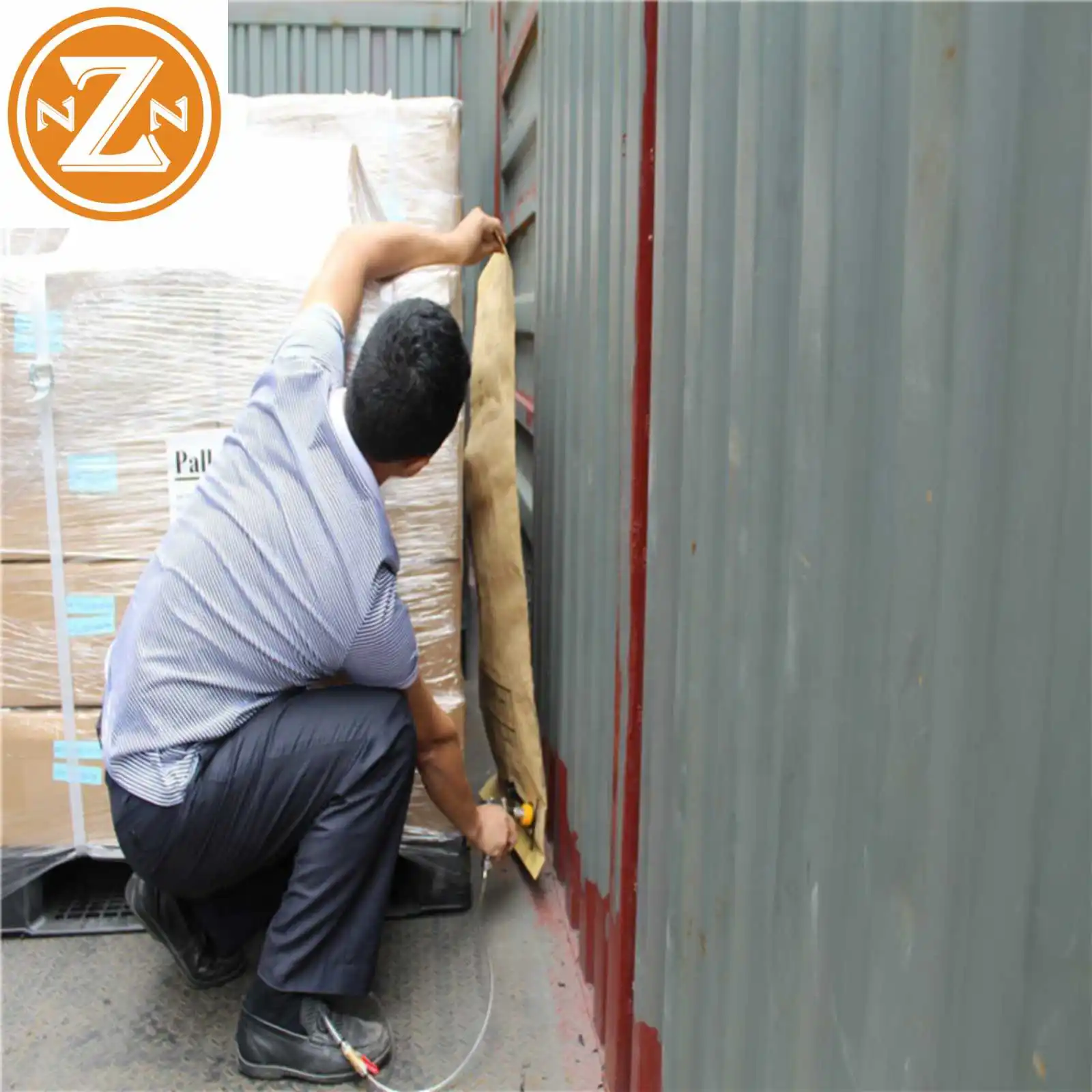  In Stock Factory Cheap Price Shock Resistance Shipping Container Inflatable Kraft Dunnage Bags Paper Air Bag