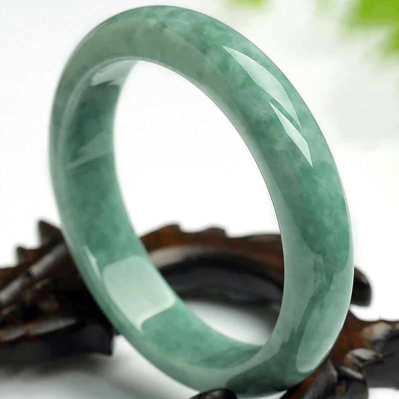 Fashion Accessories Charm Jewelry Hand-Carved Lucky Amulet Gifts Natural Bangle Green Jade Bracelet for Women