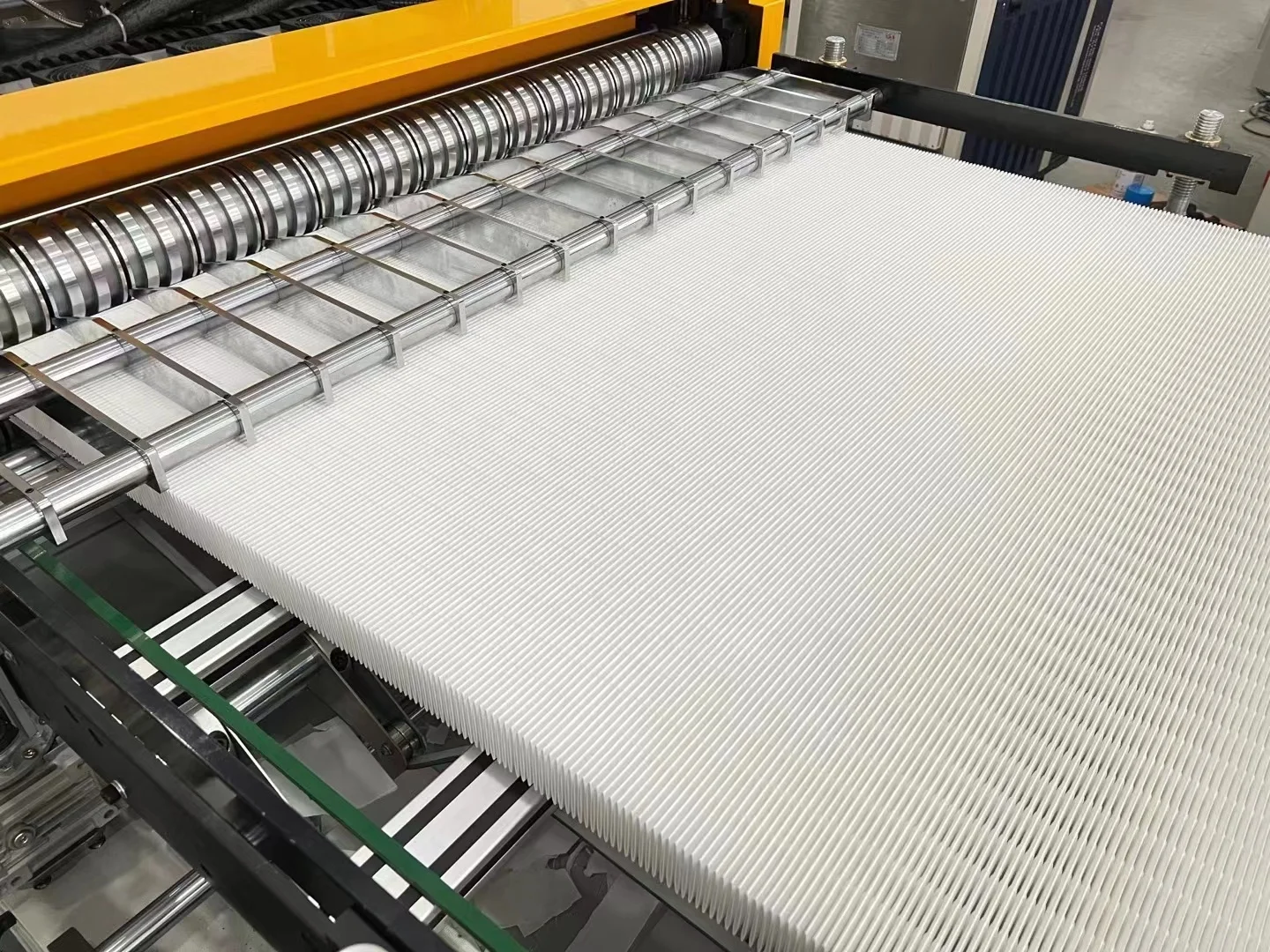 Air Filter Pleating Machine Filter Making Machine high quality Air Filter Pleating Making Machine