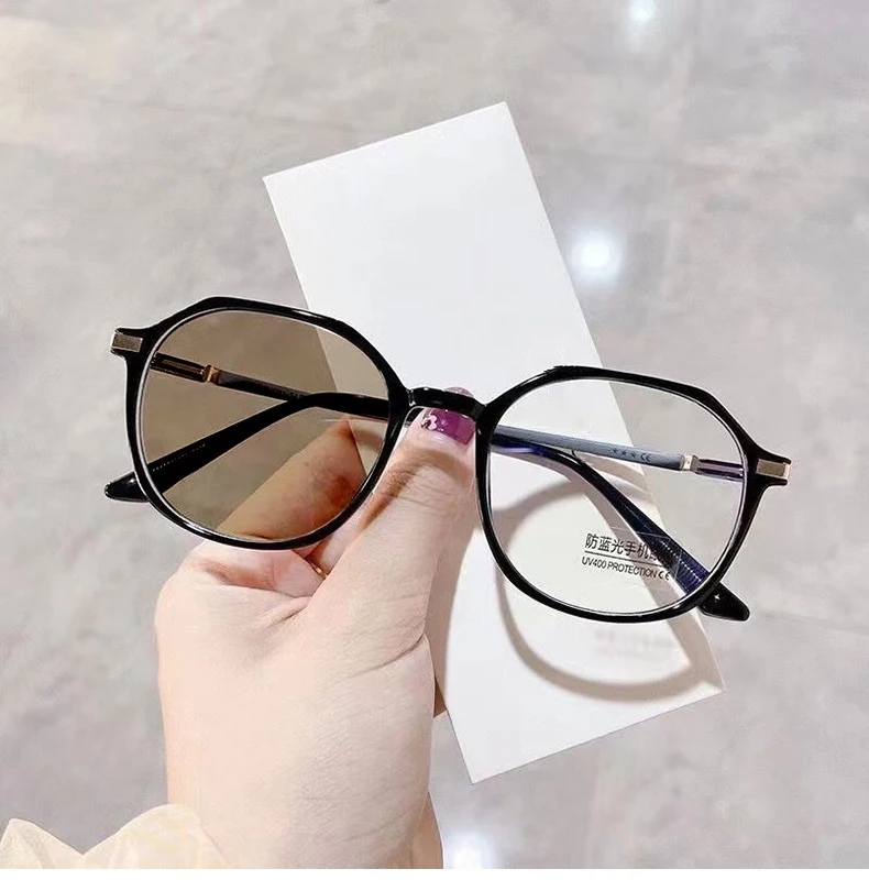 2053 New Fashion Color changing Custom logo Women Optical Blue Light optical Glasses Metal Cat Eye Photochromic Eyeglasses Lens