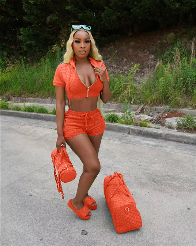 Custom Jogging Crop Top Hoodie Short Set 2 Piece Women Short Set Clothing Biker Shorts Outfit With Fashion Fur Slippers