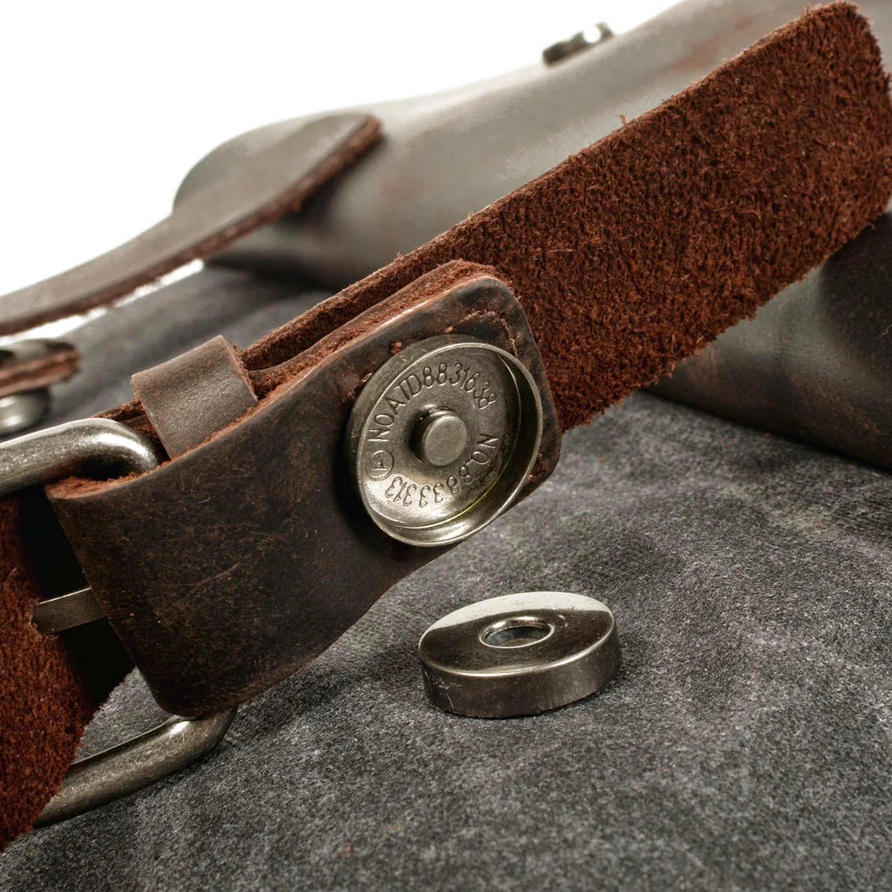 high quality backpack,hot sale custom back pack,wax canvas Stitching leather backpack bag