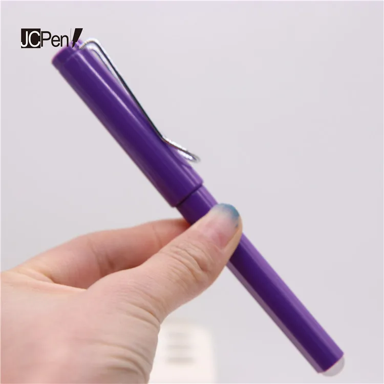 
2021 New style gift Metal clid plastic pen erasable fountain pen with customize logo 