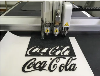 
IECHO TK4S automatic cutting machine for advertising and packaging industry 