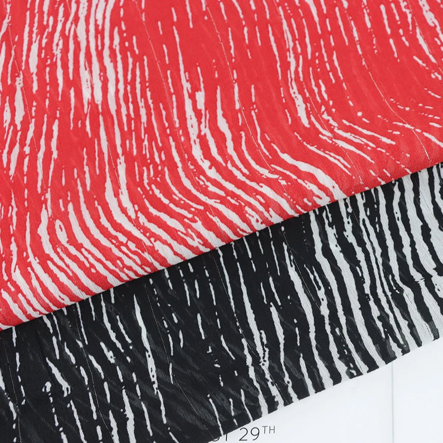 Wholesale brown lurex  polyester plain white silk chiffon wedding chiffon fabric white with silver string