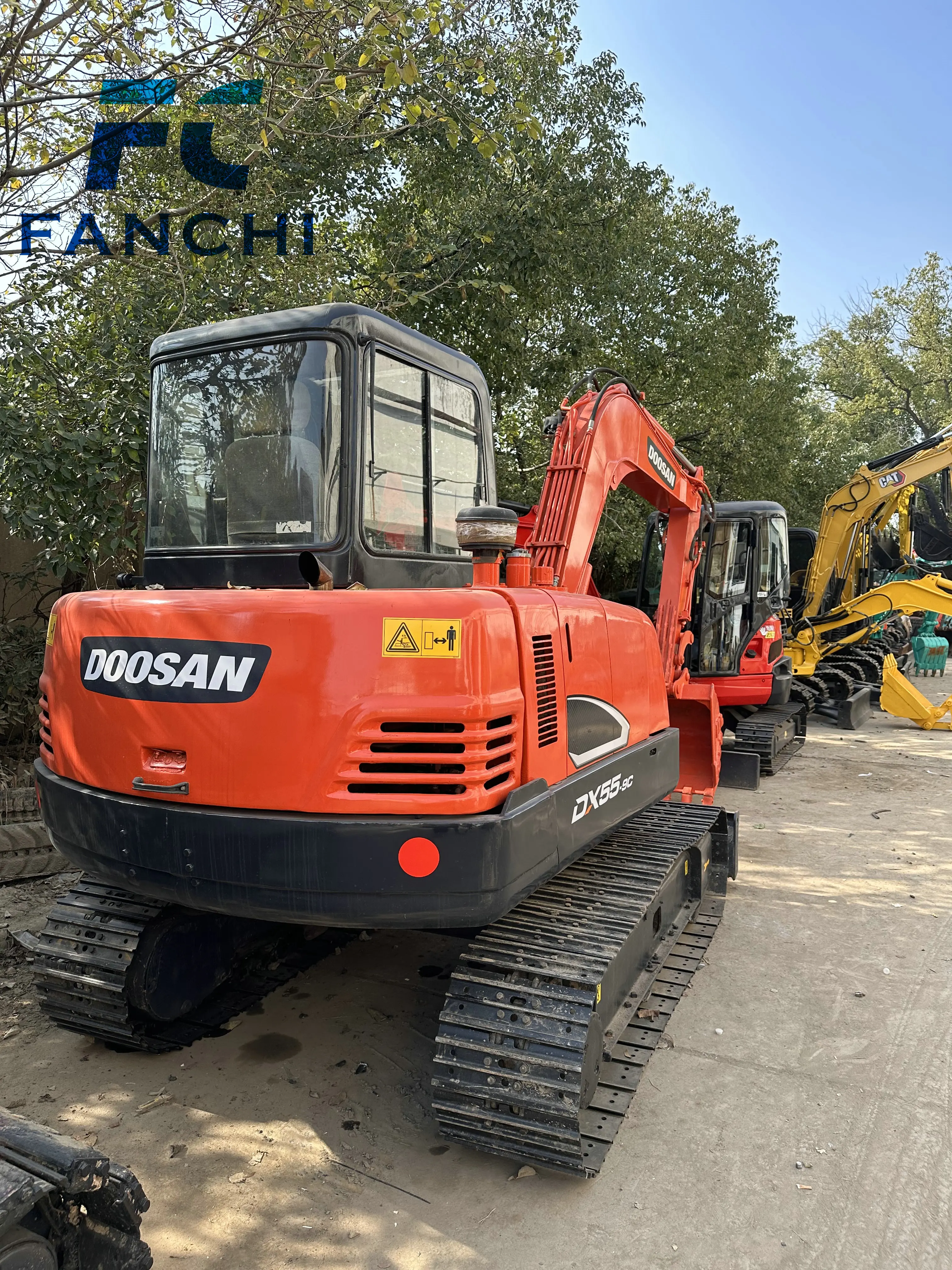 Вторая рука хорошее состояние DOOSAN 55-7 экскаватор машина низкая цена часы работы разумная гарантия качества