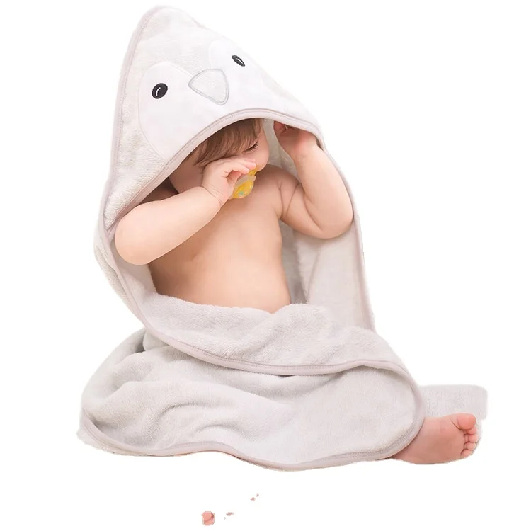 
Customized Size 85 x 85 cm 100% Bamboo Animal Design Penguin Baby Hooded Towel Bath Towel 