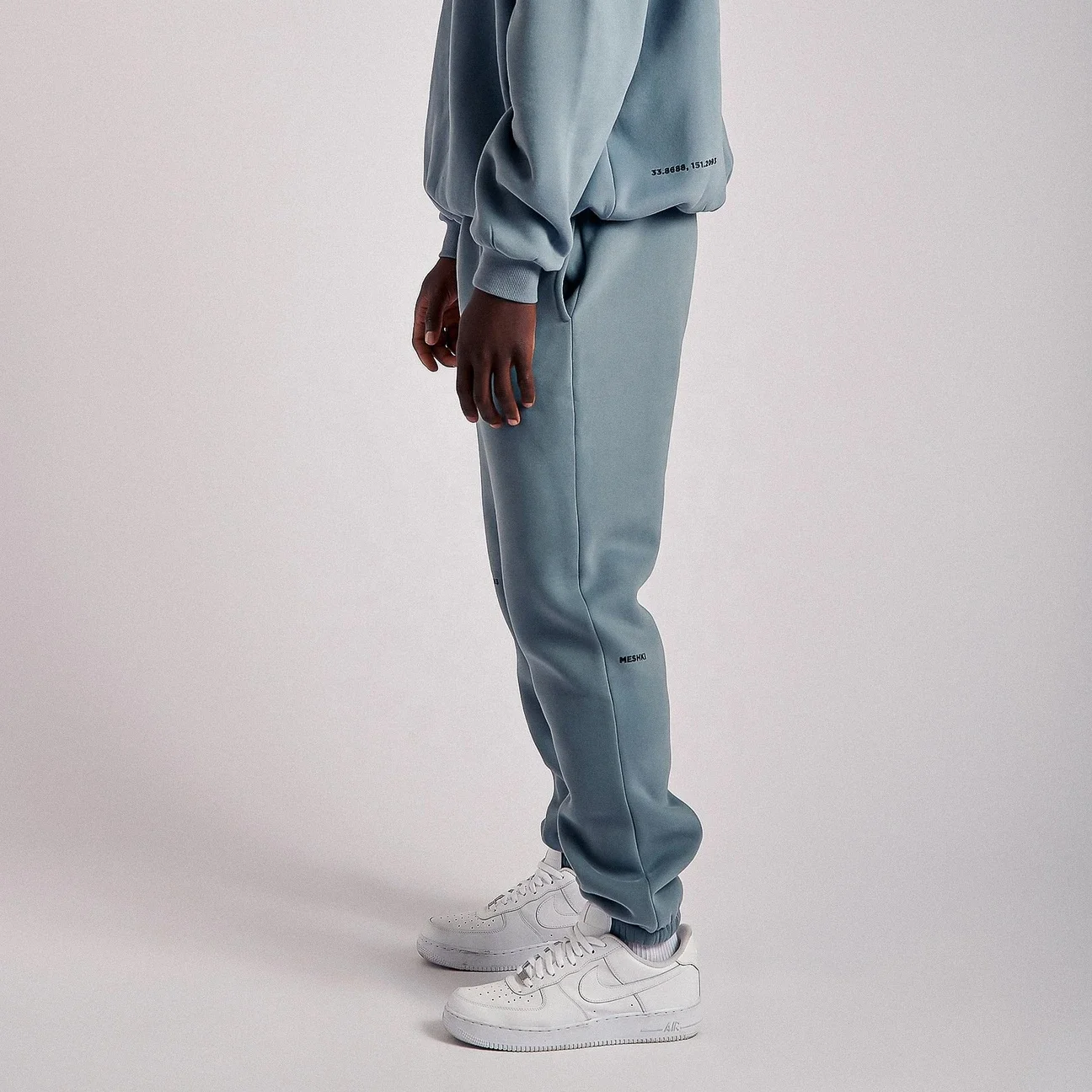 Oversized Unisex Cotton Fleece Joggers Sweatpants Trousers / Pants for Winter Fitness & Yoga Wear with OEM Service Flat Front