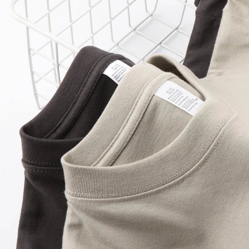 Wholesale Custom Logo Printed 250gsm Thick Cotton T-Shirts Unisex Oversized Blank Plain Tshirt For Men Vintage Tee