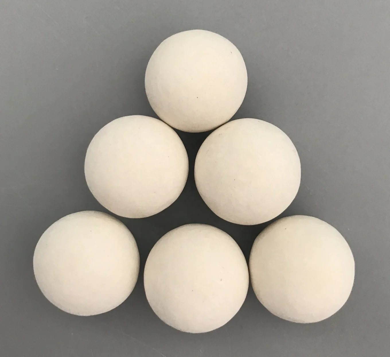 Factory price 3mm~50mm Inert Ceramic 17-19% Al2O3 Alumina Ball for Petroleum Industry