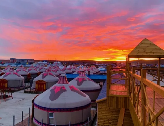 Painted Steel Frame Structure Mongolian Ger Yurt Tent