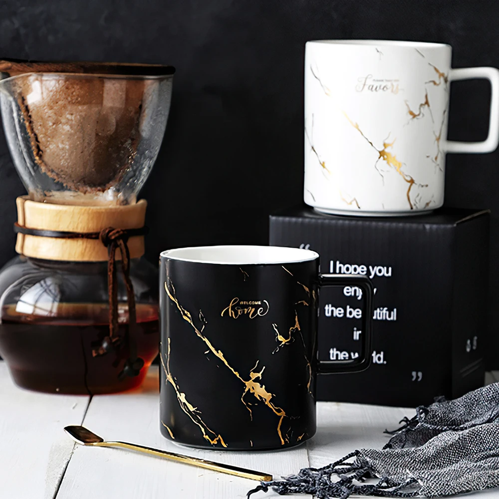  High quality Ceramic Black and white with gold pattern Coffee Mugs