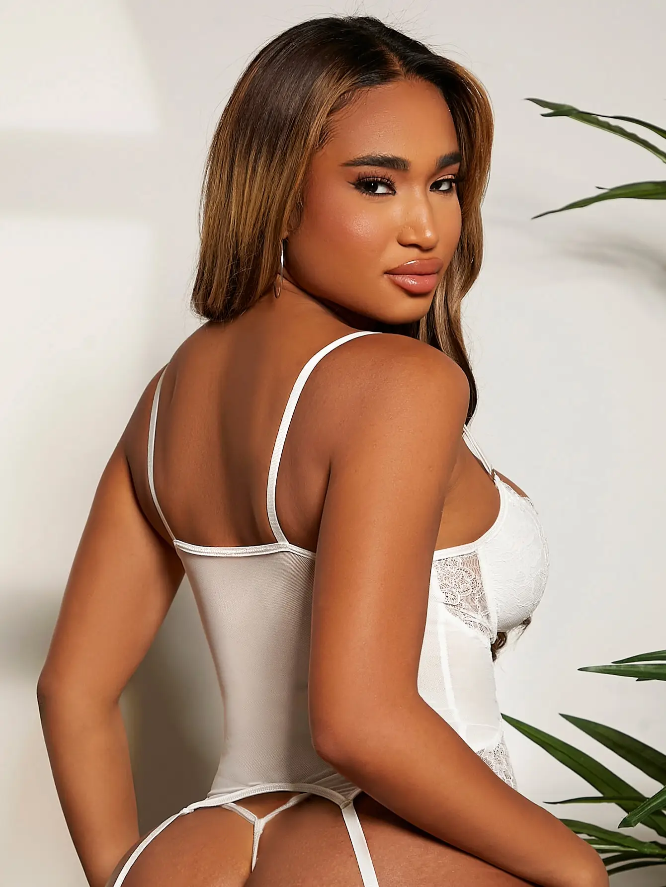 New Lace See Through One Piece Lace Bodysuit Lingerie with Garters G-string and Socks 3pcs Sexy Teddy Tube Bodysuit