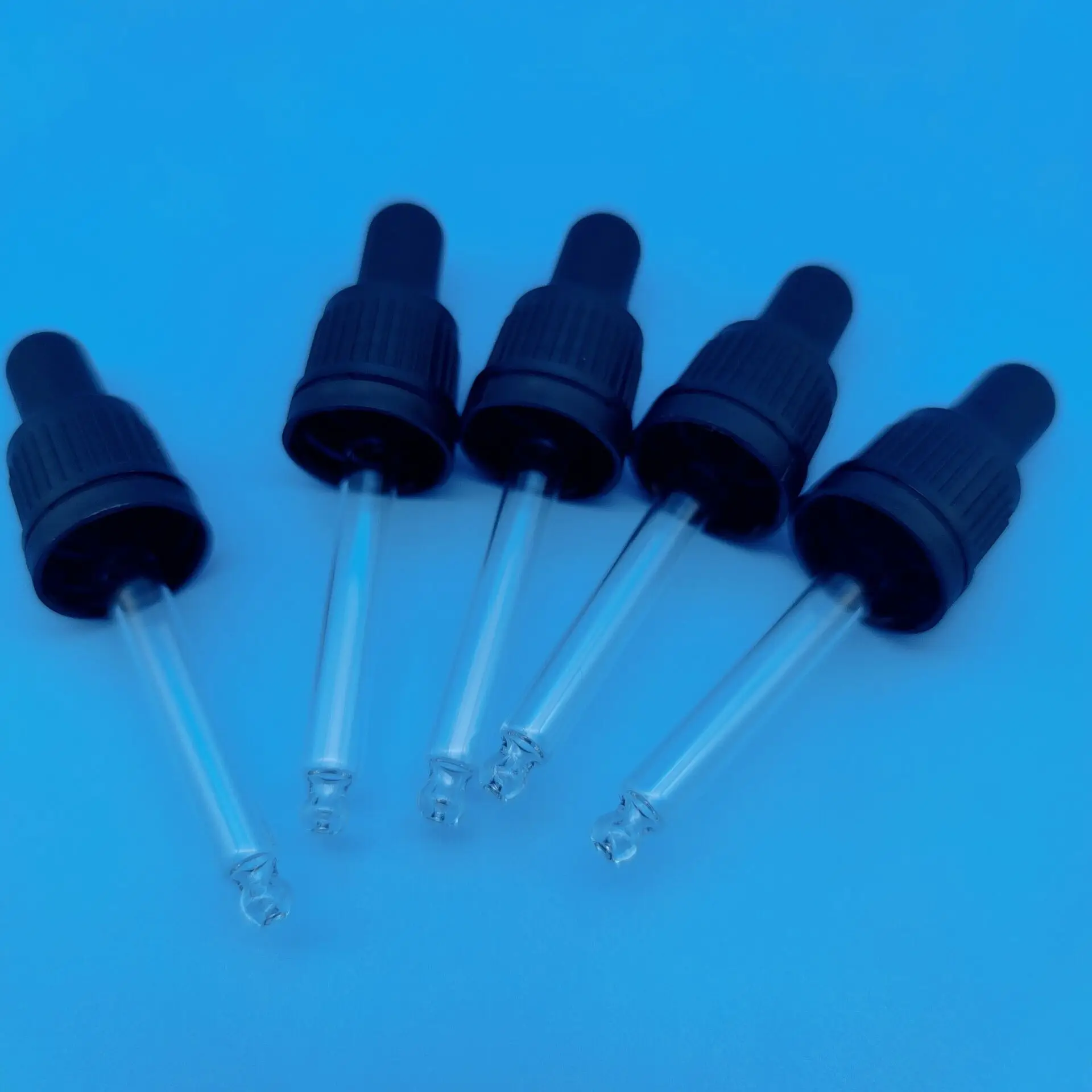 Wholesale 18-415 Black temper evident dropper cap with tip/round head glass pipette  for 20ml DIN18 essential glass